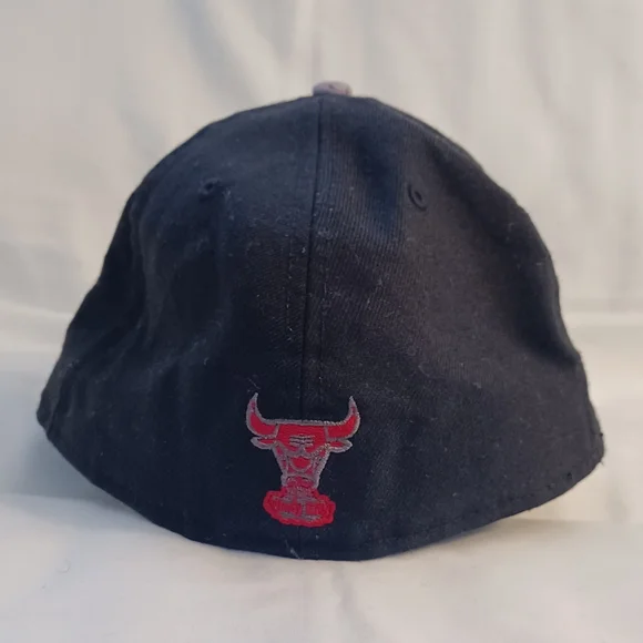 New Era Chicago Black & Red Cap 59 Fifty - Picture 3 of 5
